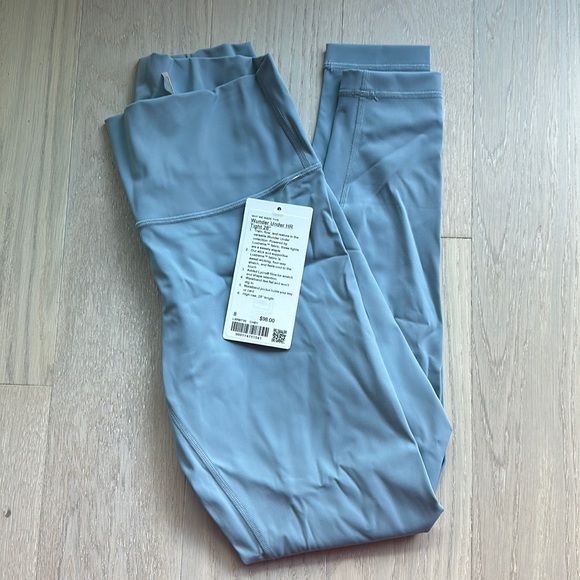 Lululemon Wunder Under HR Tight 28” Size 8 - Picture 2 of 4